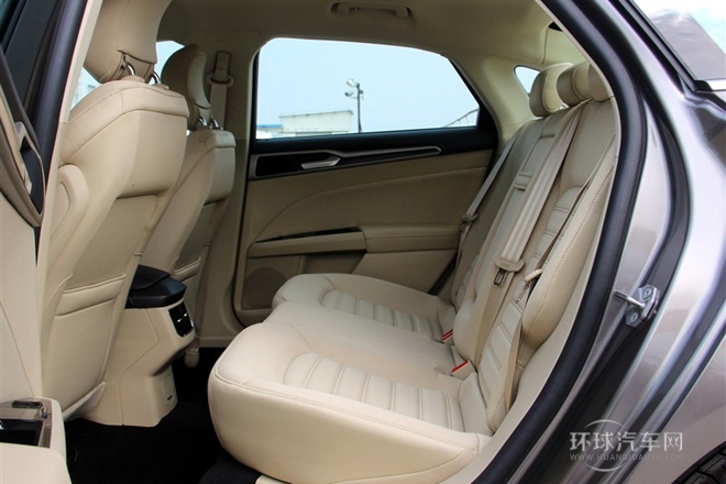 2013款 1.5L GTDi180舒適型