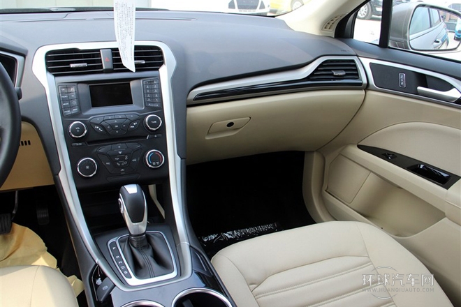 2013款 1.5L GTDi180舒適型