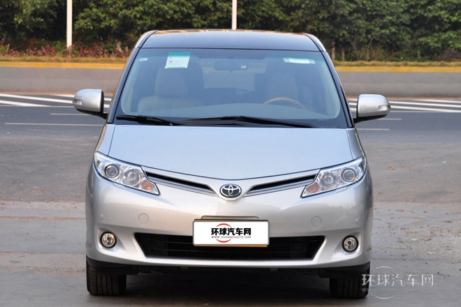 2012款 2.4 7人座豪華版