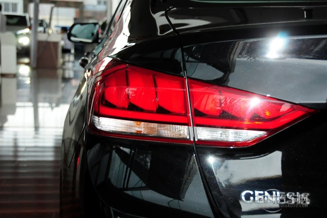 2015款 3.0 GDi 四驅(qū)豪華版