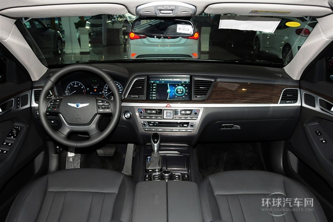 2015款 3.0 GDi 四驅豪華版