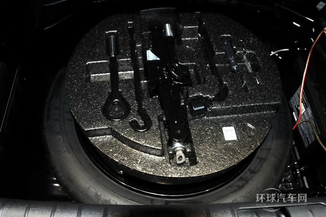 2015款 3.0 GDi 四驅豪華版