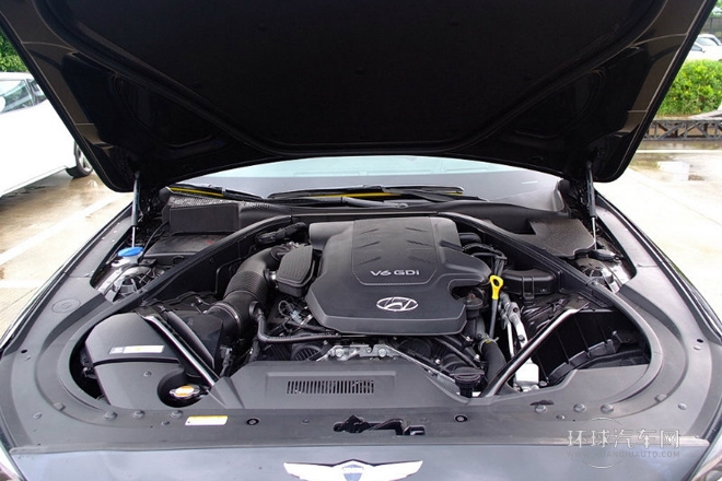 2015款 3.3 GDi 兩驅(qū)豪華版