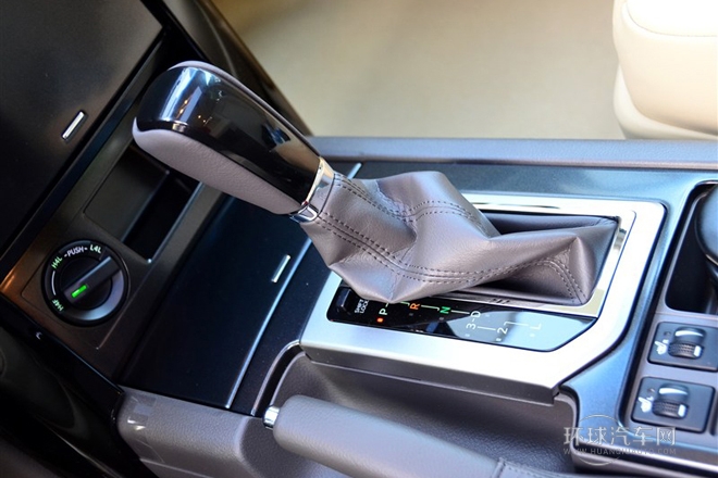 2014款 2.7L 自動(dòng)標(biāo)準(zhǔn)版