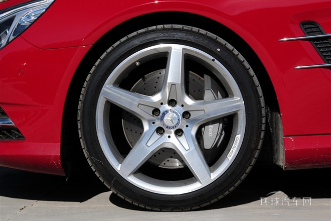 2013款350豪華運(yùn)動(dòng)版