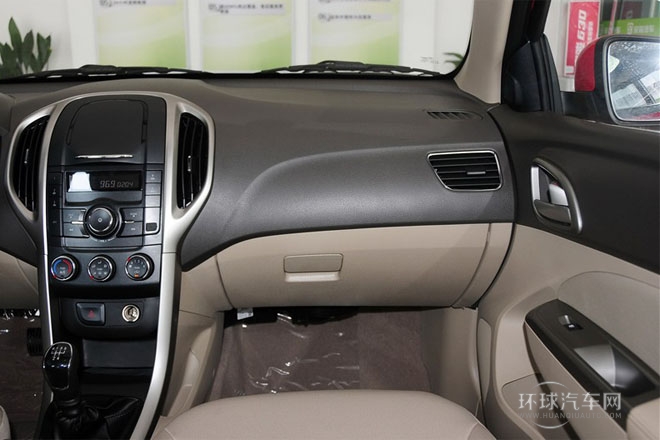 2014款1.5L手動   標準型