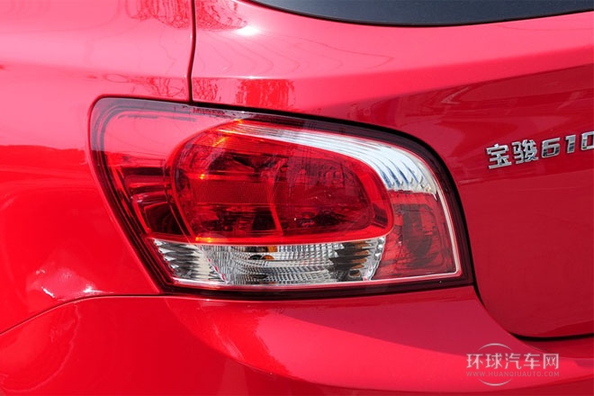 2014款1.5L手動   標準型