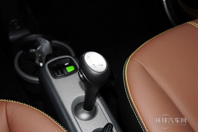 2014款 1.0 MHD 硬頂BoConcept特別版