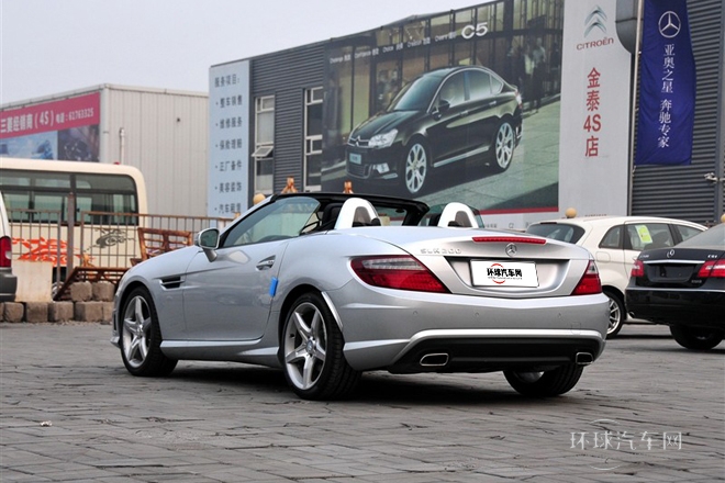 2011款SLK200豪華運(yùn)動(dòng)版