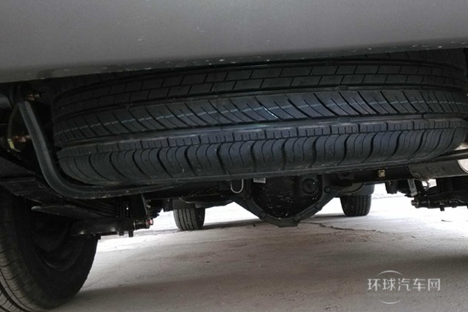 2014款 V3 1.5L 7座舒適型