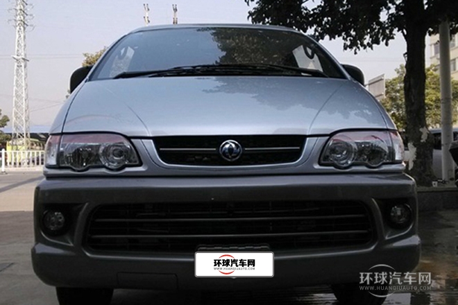 2014款 V3 1.5L 7座舒適型