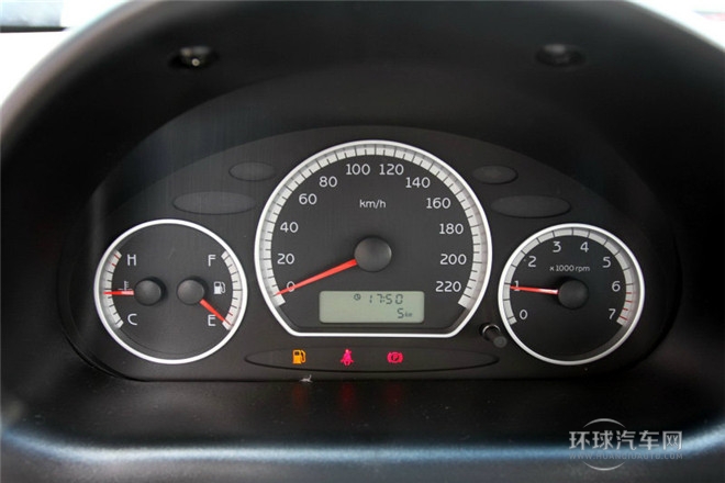 2012款 0.8L 手動暑期限量版