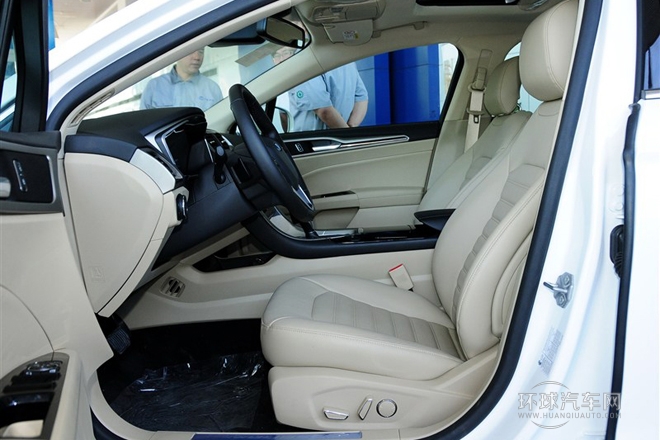 2013款 2.0L GTDi200時尚型