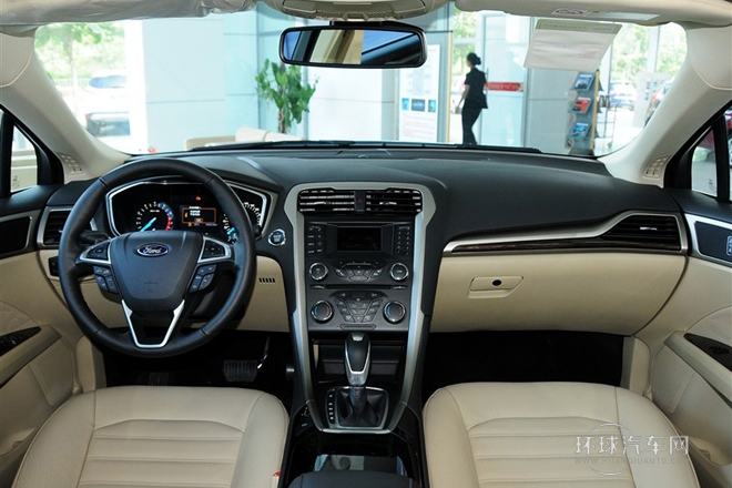 2013款 2.0L GTDi200時尚型