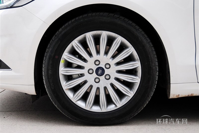 2013款 2.0L GTDi200豪華型