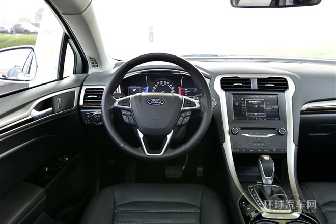 2013款 2.0L GTDi200豪華型