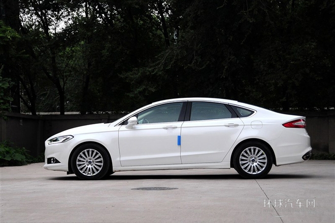 2013款 2.0L GTDi200豪華型