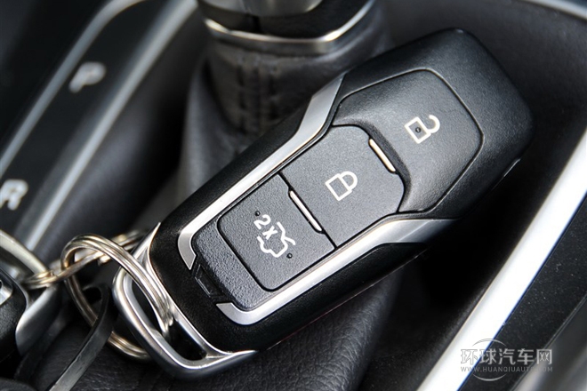 2013款 2.0L GTDi240豪華運動型