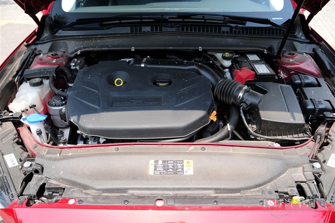 2013款 2.0L GTDi240豪華運動型