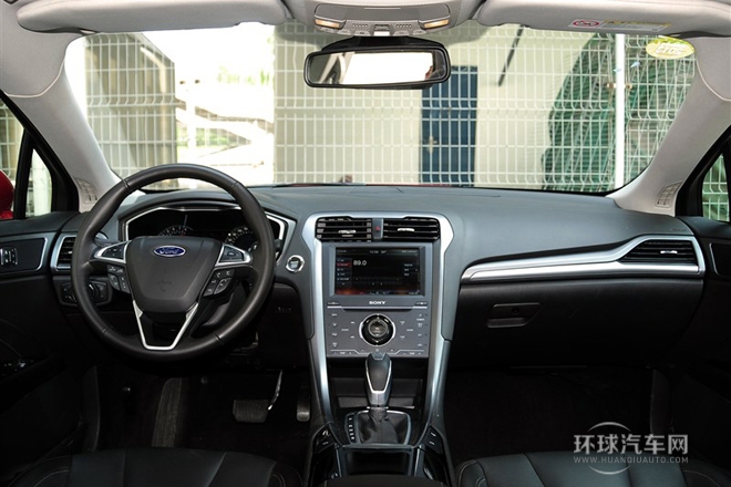 2013款 2.0L GTDi240豪華運(yùn)動型