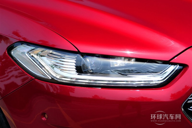 2013款 2.0L GTDi240豪華運動型