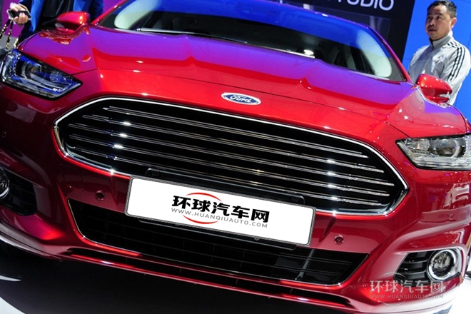 2013款 2.0L GTDi240豪華運動型