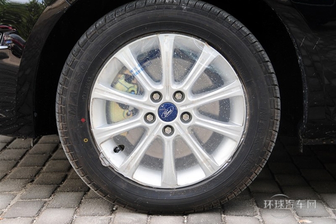 2013款 2.3L 時尚型