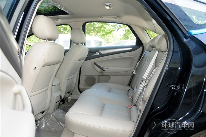 2013款 2.3L 時尚型