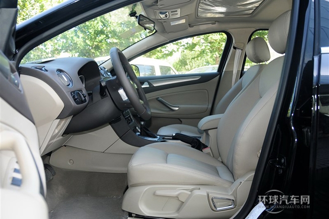 2013款 2.3L 時(shí)尚型