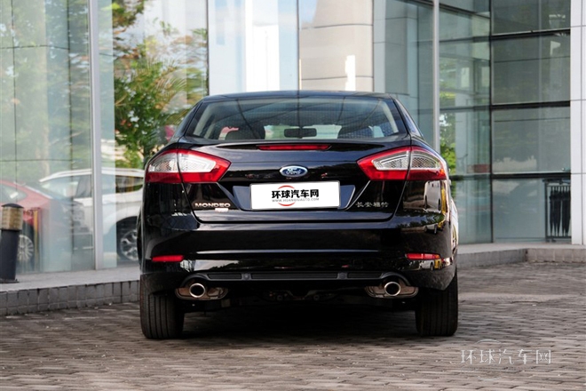 2013款 2.3L 時尚型