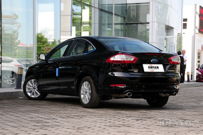 2013款 2.3L 時尚型