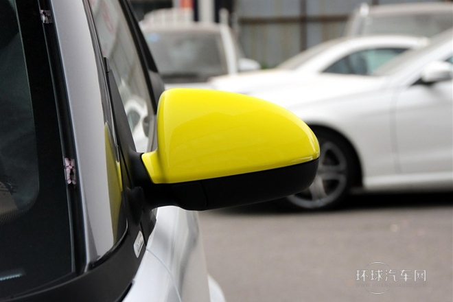 2014款 1.0T 硬頂BoConcept特別版