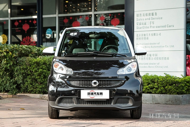 2014款 1.0 MHD 硬頂新年特別版