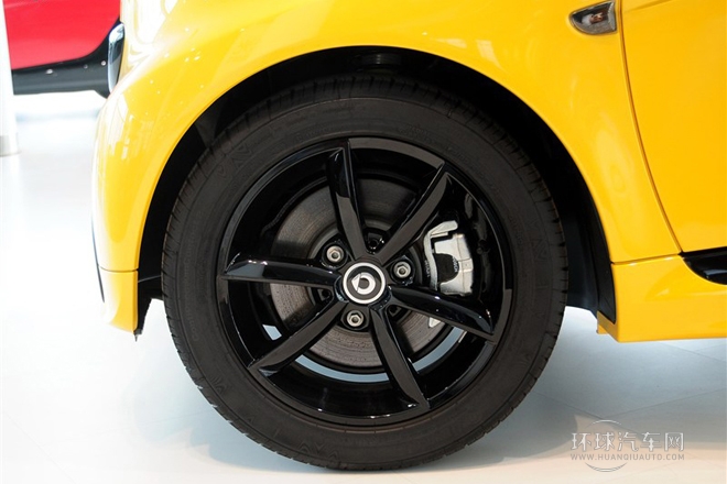 2013款 1.0 MHD 硬頂城市游俠特別版