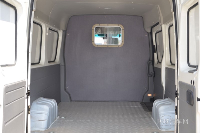 2014款 3.0T廂貨車短軸中頂ZD30