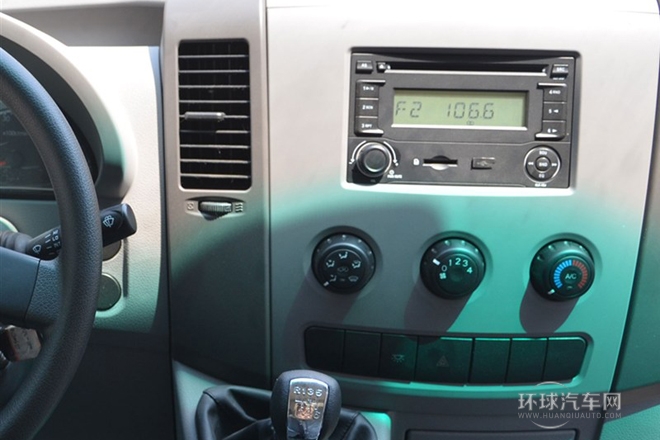 2014款 3.0T廂貨車短軸中頂ZD30