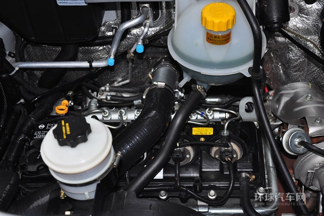 2014款 2.5T御利寶物流車中軸中頂ZD25