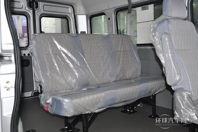 2014款 2.5T御利寶物流車中軸中頂ZD25