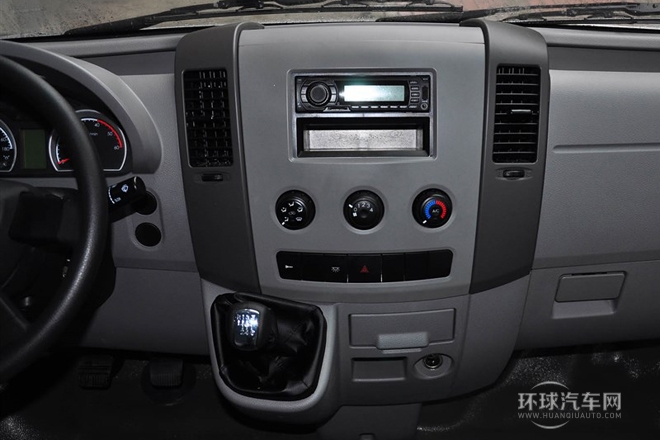 2014款 2.5T御利寶物流車中軸中頂ZD25