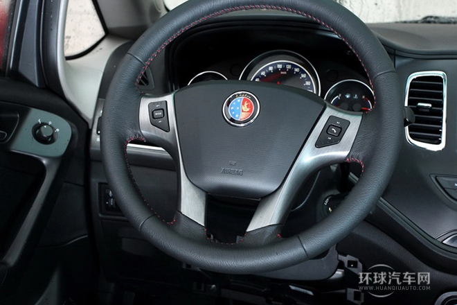 2014款 兩廂 1.5L 手動尊貴型