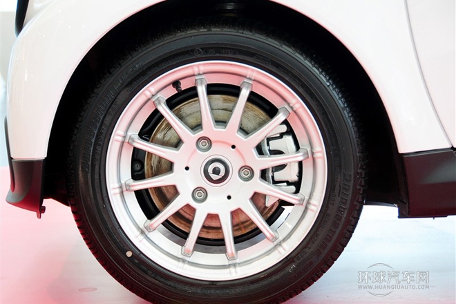 2012款 1.0 MHD 硬頂標準版