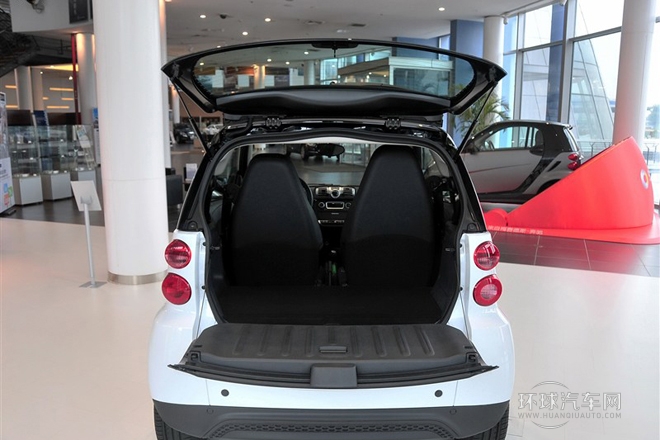 2012款 1.0 MHD 硬頂舒適版