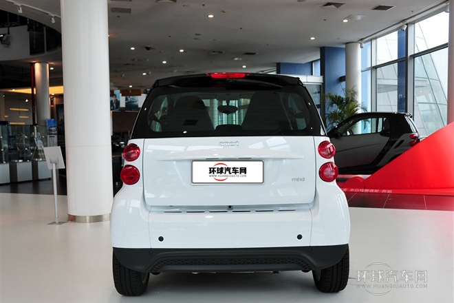 2012款 1.0 MHD 硬頂舒適版