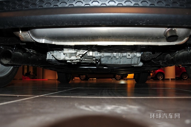 2012款 1.0 MHD 硬頂激情版