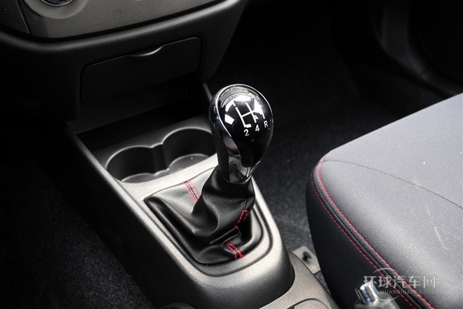 2014款 三廂 1.5L 手動精英型