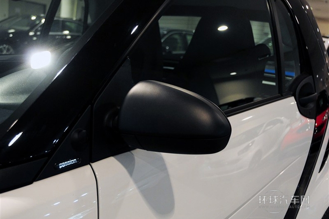 2012款 1.0 MHD 硬頂激情版