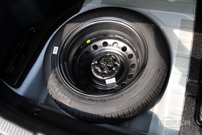 2014款 三廂 1.5L 手動尊貴型