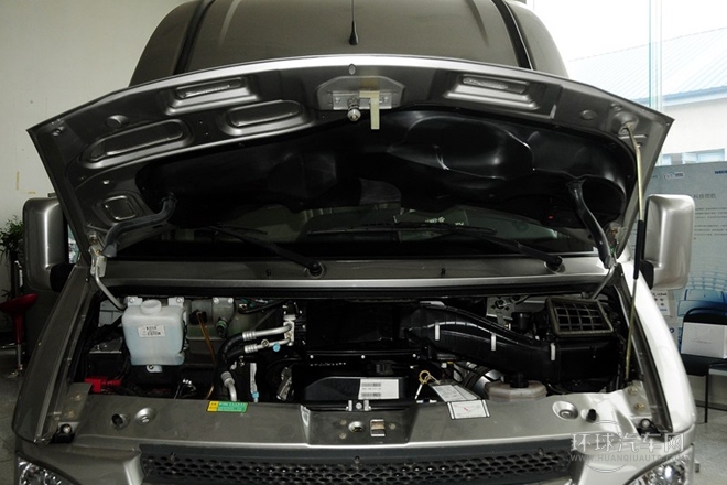 2009款 3.0T-A42基本型高頂