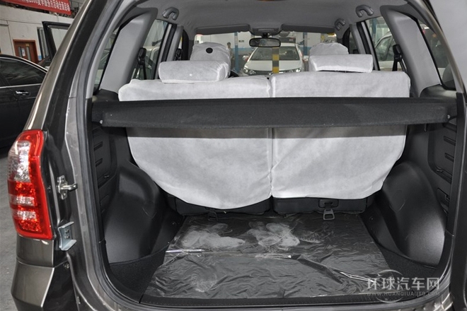 2013款 1.8L 自動5門舒適型