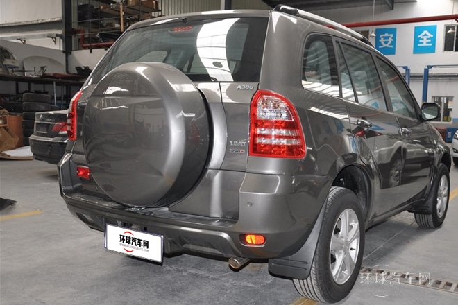 2013款 1.8L 自動5門舒適型